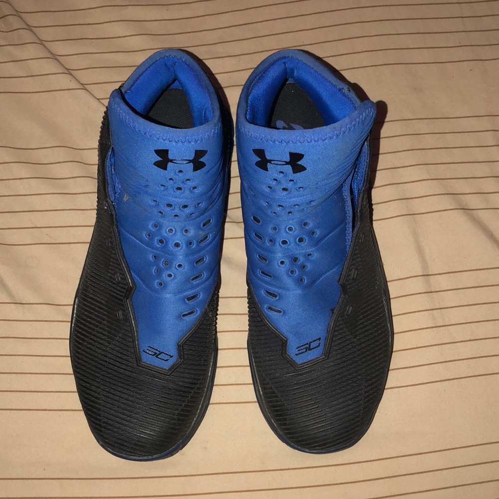 Under Armour curry 2.5